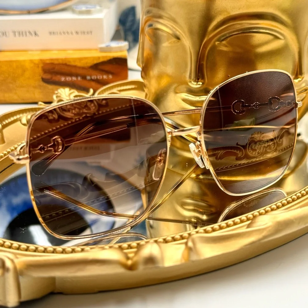 🆕 GUCCI 🧿 NWOT GG0879S 002 Gold Horsebit Sunglasses with Brown Gradient Lens - Picture 3 of 16